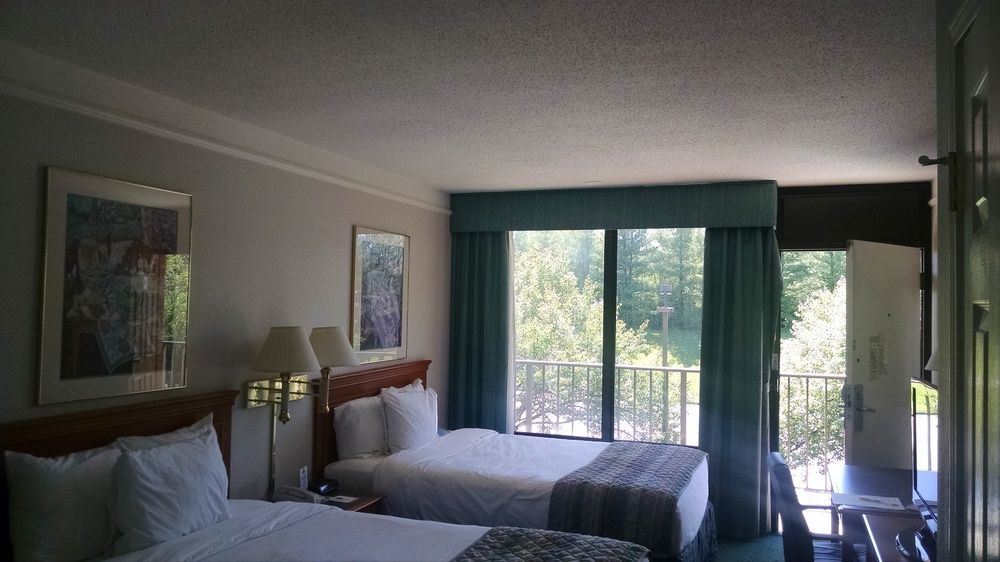 Extended Stay America Suites - Бристол Екстериор снимка