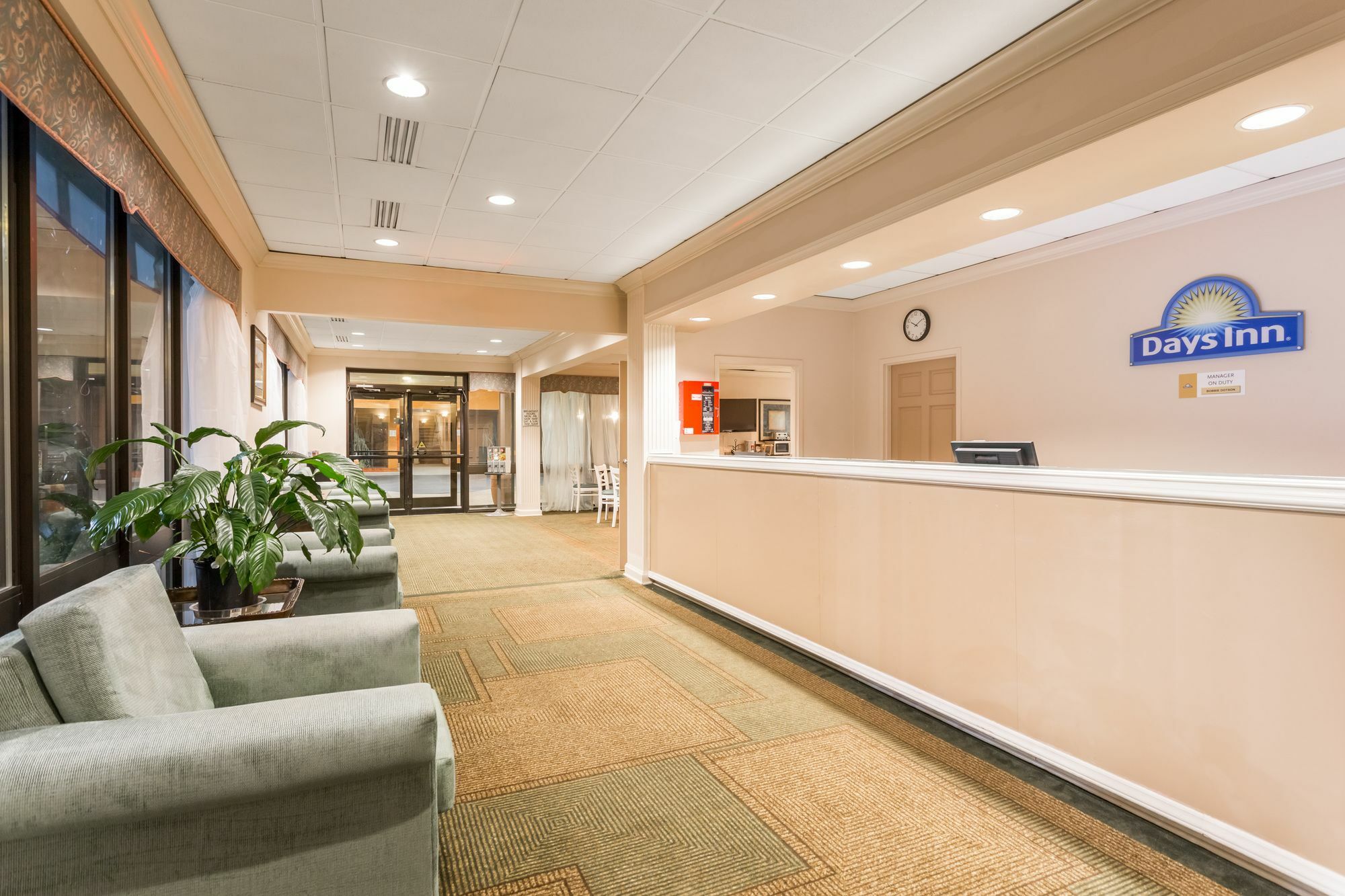 Extended Stay America Suites - Бристол Екстериор снимка